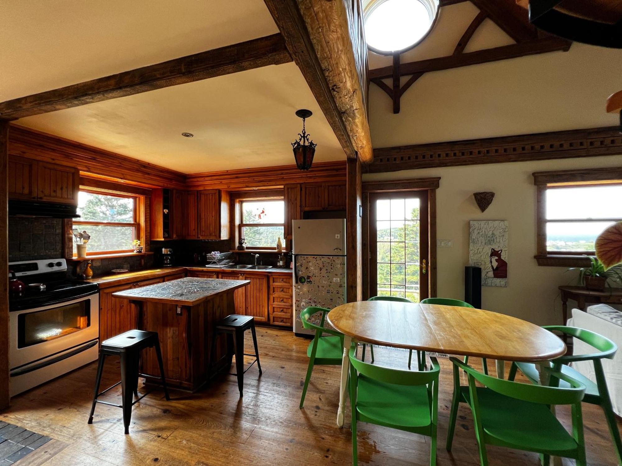 Chalet Epicea Sainte Anne des Monts Exterior photo